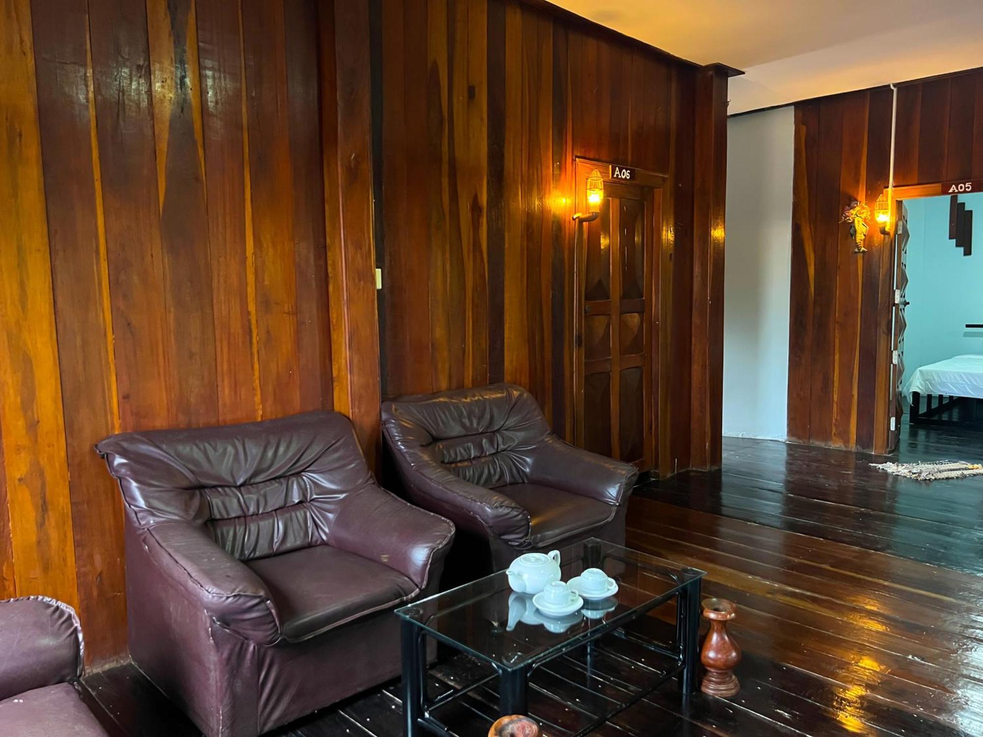 Lotus Blanc Homestay Villa Battambang Exterior foto